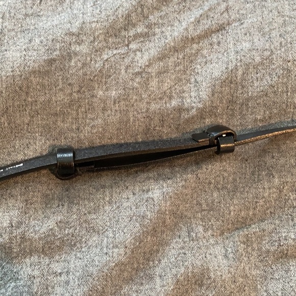 Adjustable thin belt small to medium - Picture 4 of 5